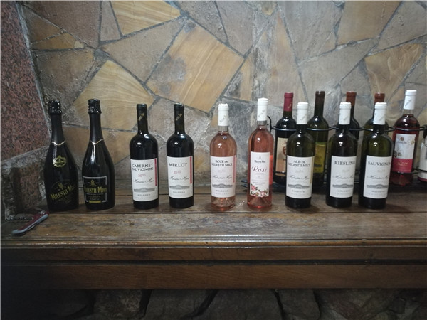 葡萄酒加盟店怎么经营更好去做生意？